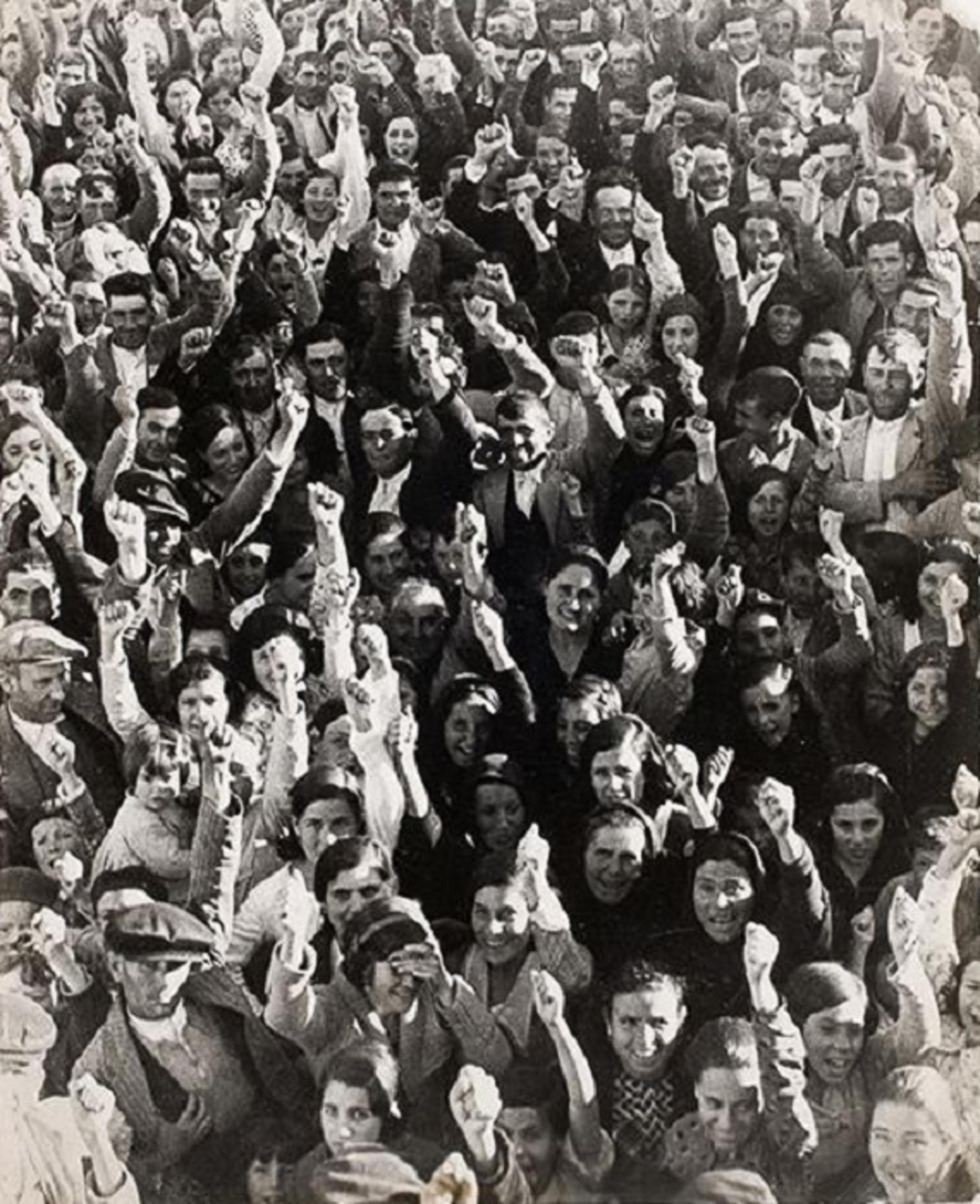 Extremadura 1936 primavera  puño